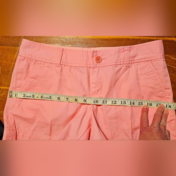 Lilly Pulitzer Callahan shorts - Picture 7 of 8